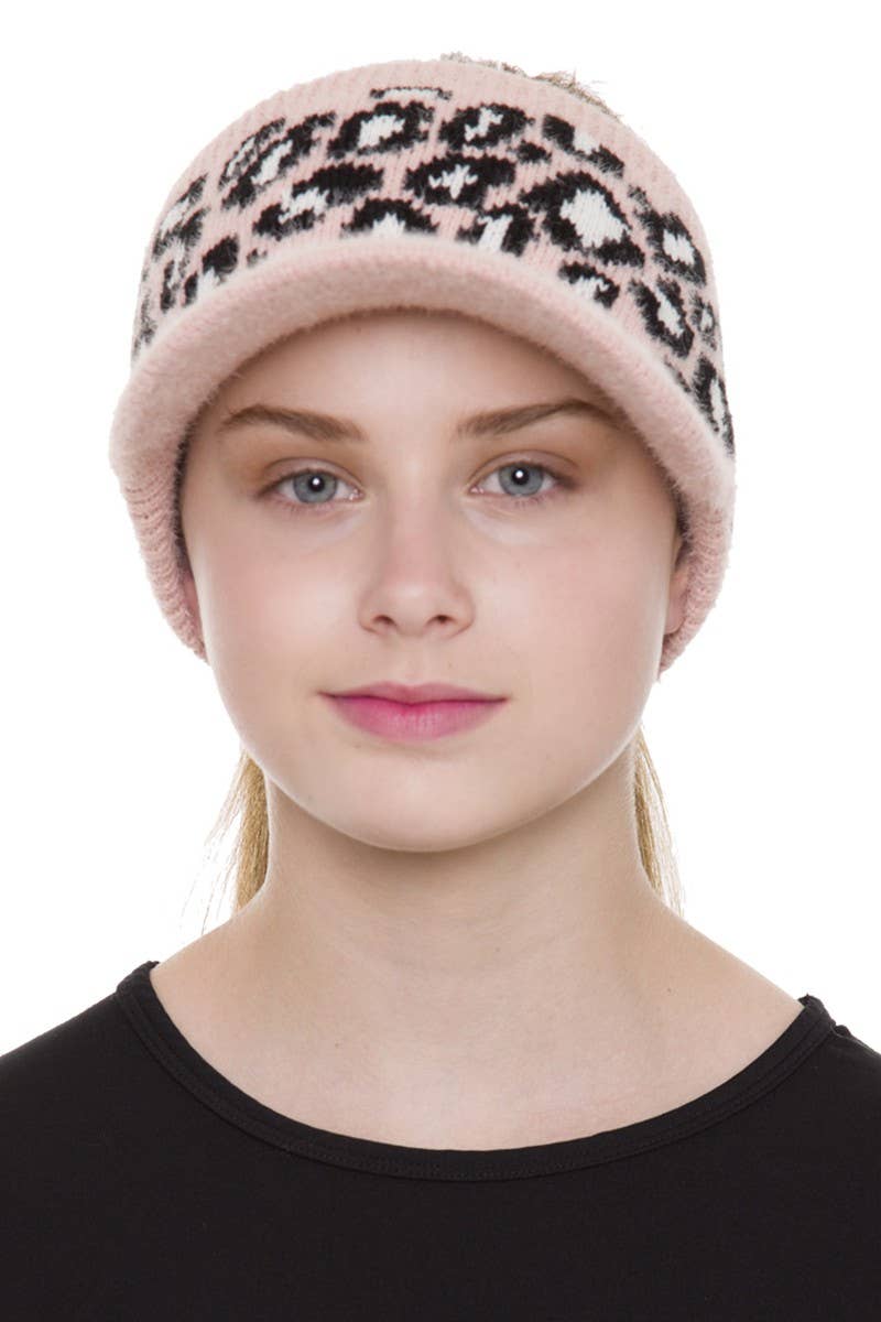 Leopard Detailed Ponytail Knitted Visor Hat