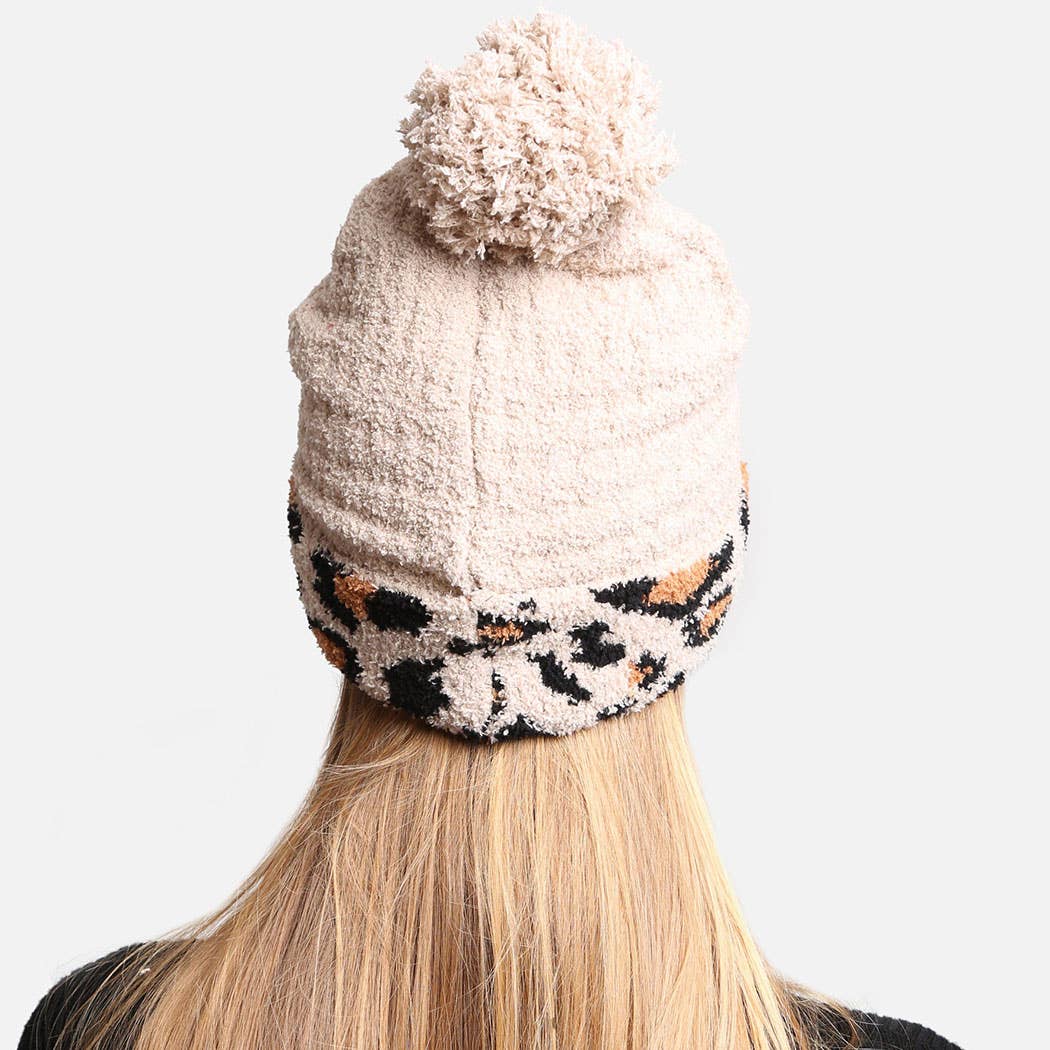 Luxury Soft Beanie Hat w Leopard Print Cuff