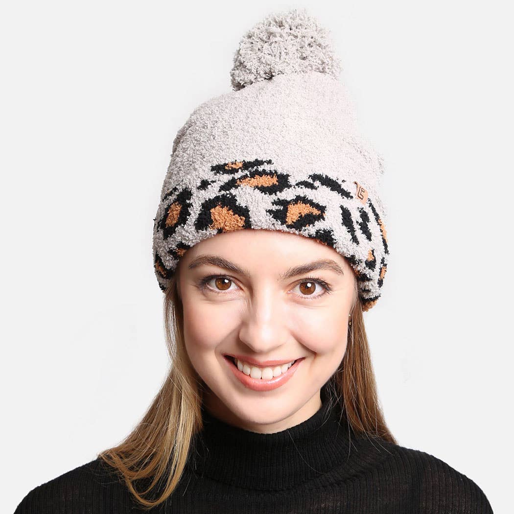 Luxury Soft Beanie Hat w Leopard Print Cuff