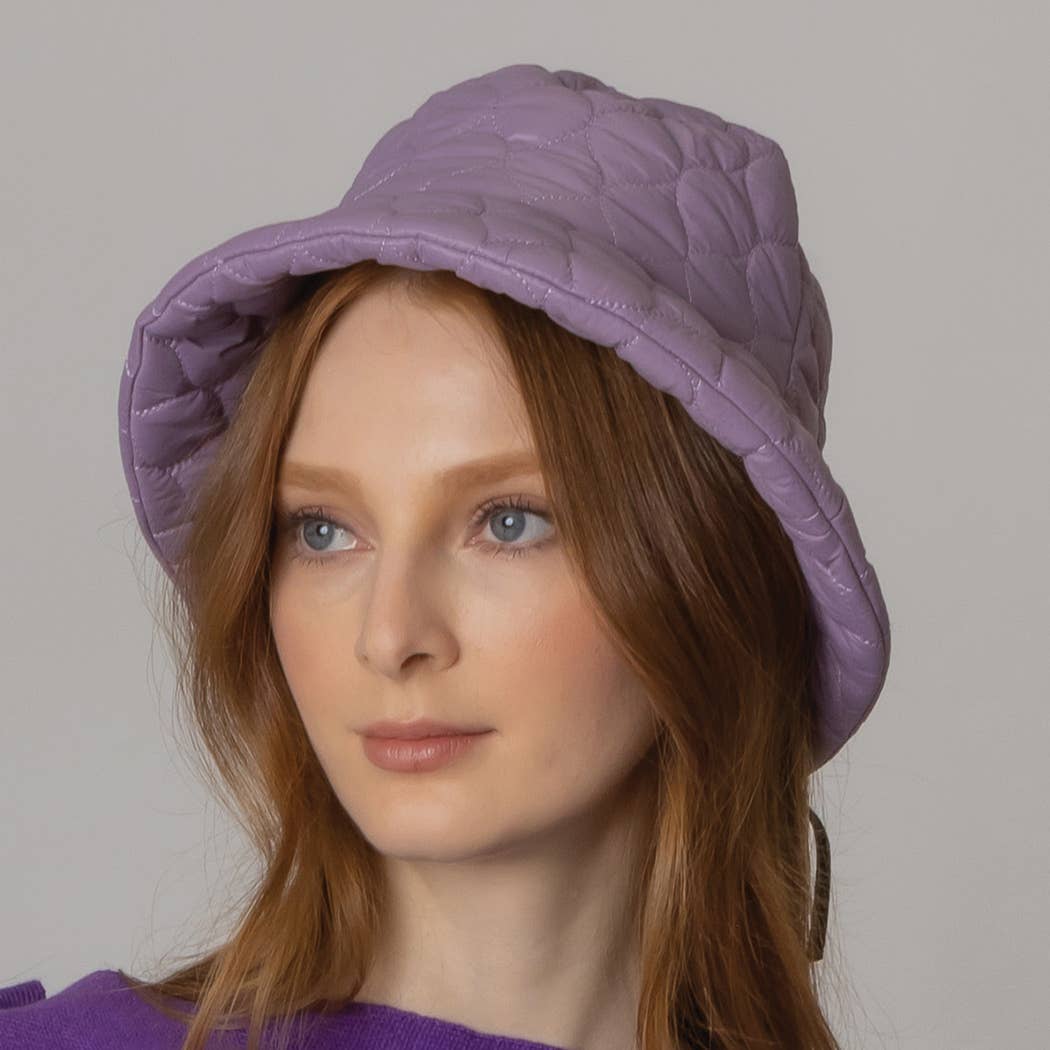 Women's Short Brim Wave Padded Lightweight Bucket Hat