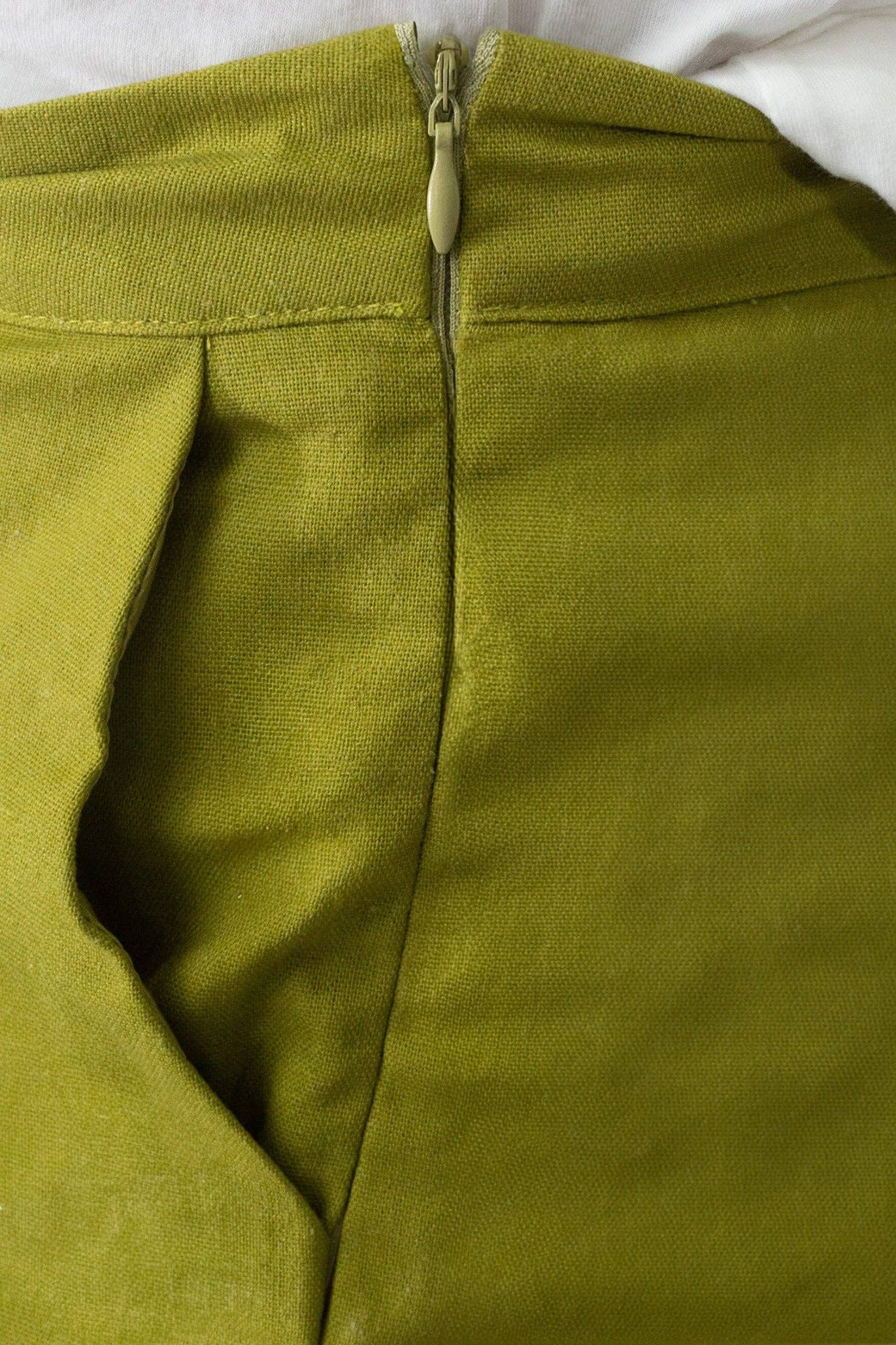 Linen Shorts, Green