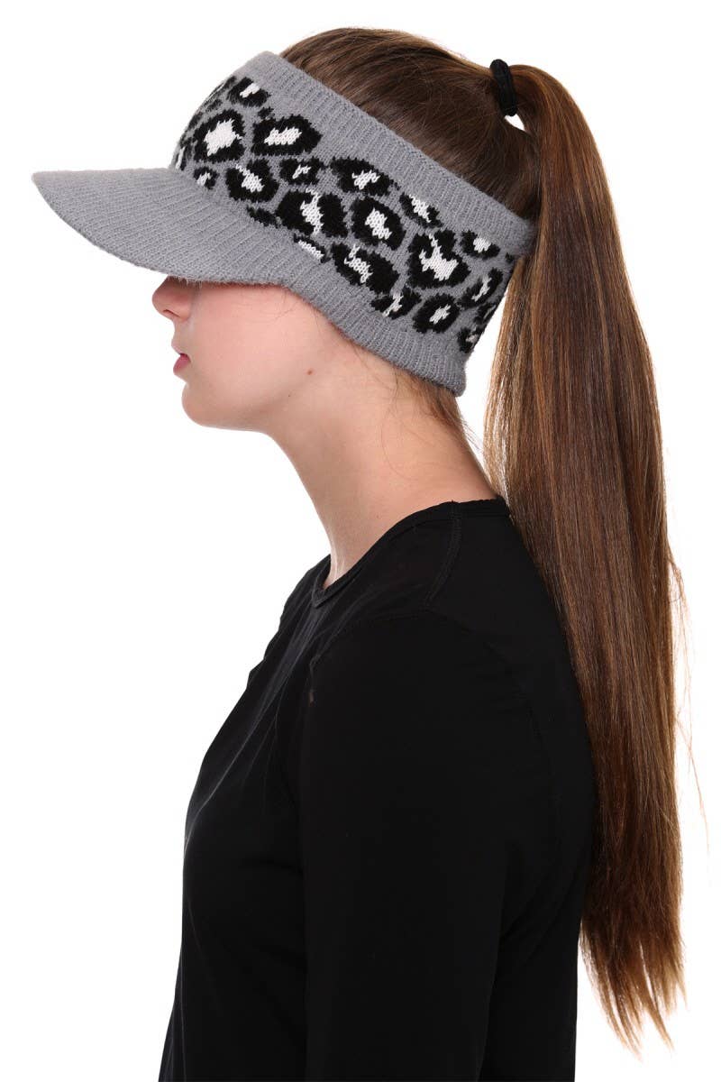 Leopard Detailed Ponytail Knitted Visor Hat