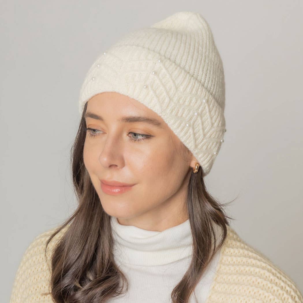 Women's Solid Color Peal Knitted Beanie Hat