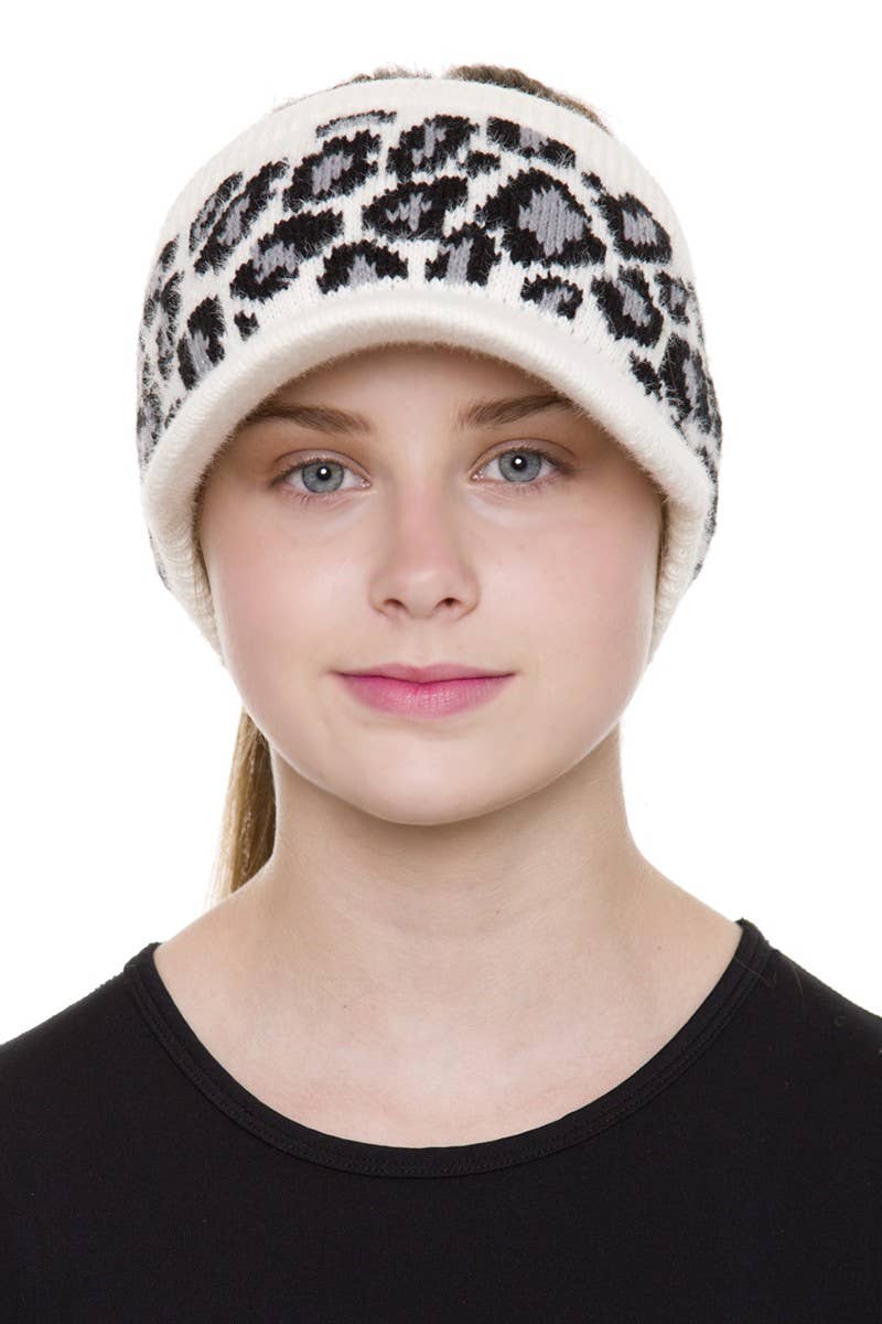 Leopard Detailed Ponytail Knitted Visor Hat
