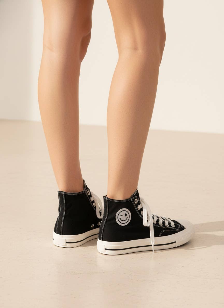 HATTIE Smile Patch High Top Canvas Sneakers Casual Lace Up S