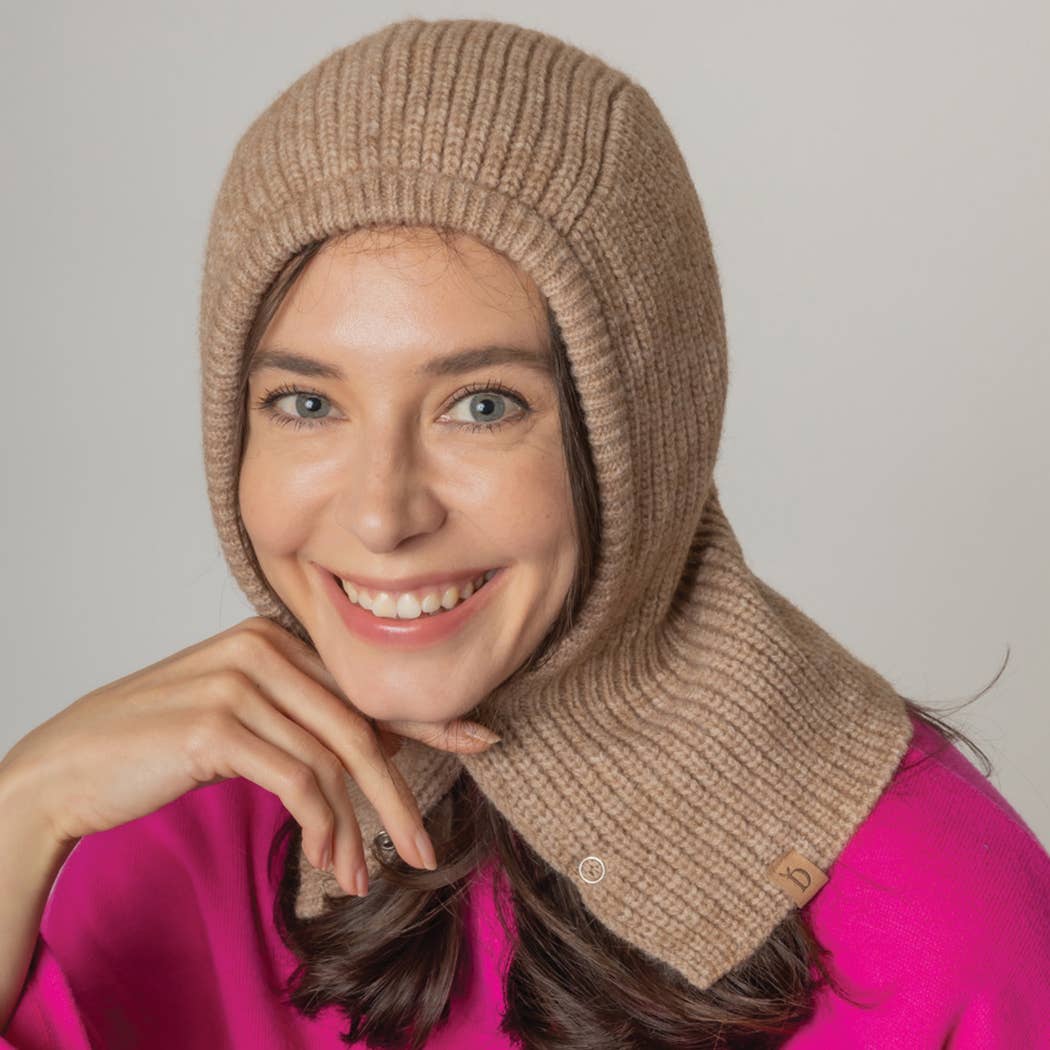 Buttoned Knitted Snood