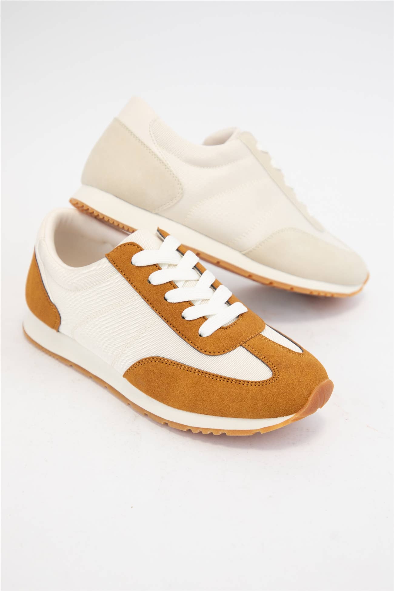 CARRIE Retro Runner Sneakers Color Block Casual Running Shoe