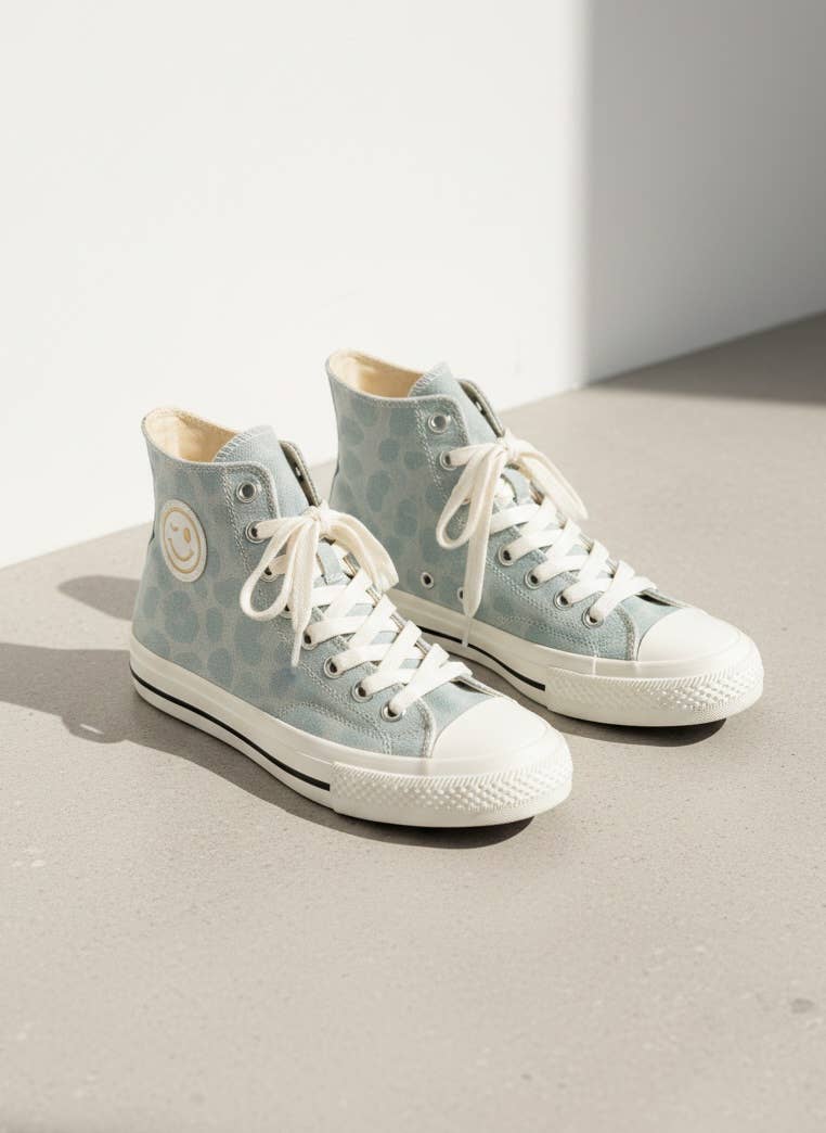 HATTIE Smile Patch High Top Canvas Sneakers Casual Lace Up S